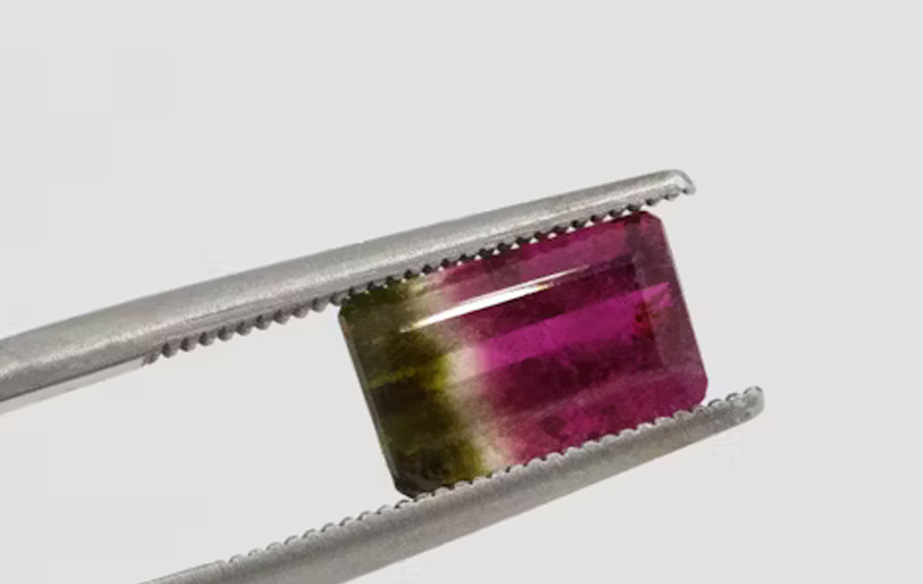 Plus Gem Testing Lab - Gemstone Identification